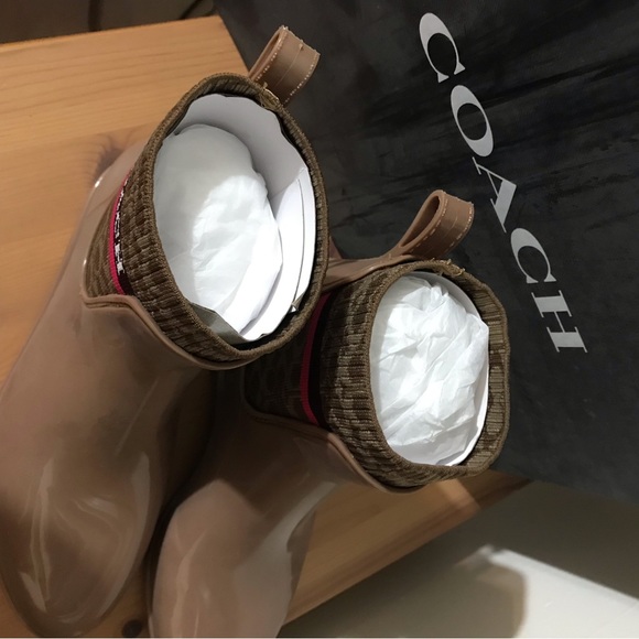 🌈🌦Coach Rivington Rain Bootie Size 7 and 8 - Picture 11 of 11